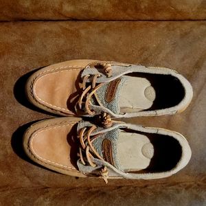 Sperry women's Angelfish  size 8.5M